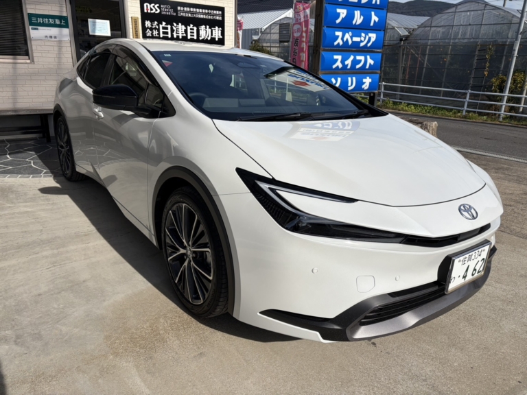 【レンタカー】R7年12月 トヨタ　プリウスG（ミドルクラス）10,500円～（税込）